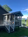 Caribou Sunrise, Lakeside Cabin in the Northwoods! - Chalets