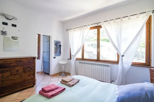 Romantic Retreat on Lake Como - Lake View from Every Window