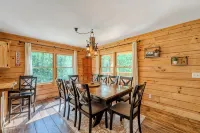 3Bed 3Bath Cabin Hot Tub Near North Conway #TheIntervaleCabin - 4-Star