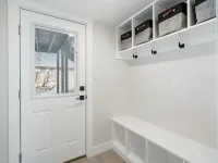 @ Marbella - Modern 4-br Retreat Chef's Kitchen Hotels in Arvada