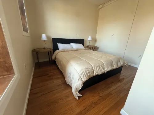 Pet Friendly Apartment In Arena District with Parking