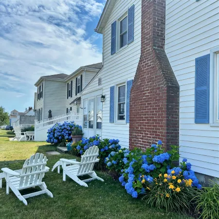 Spacious Yard and View of Long Island Sound- Walk to Secluded Beach!