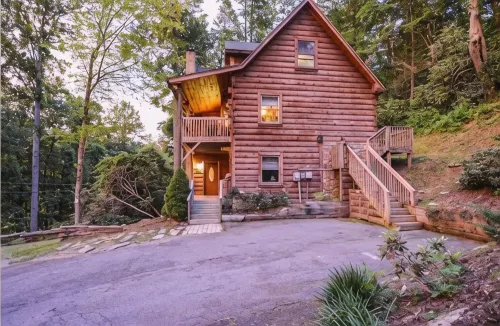 Sleeps 13, Hot Tub, Game Room,River Access, Close to App State, Downtown Boone - 4-Star