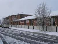Snowgate Motel + Apartments
