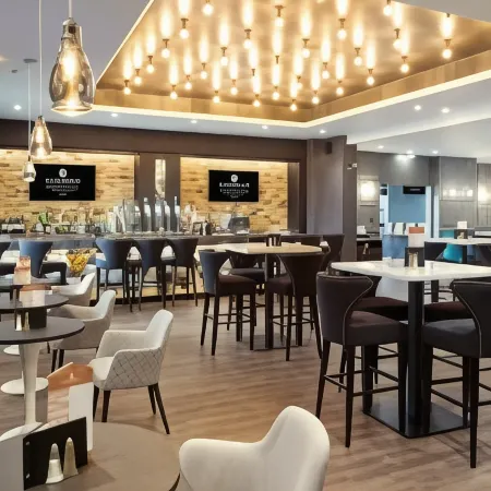 Sandman Signature London Gatwick Hotel