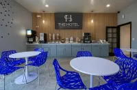 The Hotel Serene Glendale Peoria, Surestay Collection by Best Western