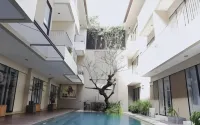 M Pavilion - Lippo Karawaci - Pools