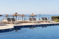 Alua Suites Las Rocas - ビーチサイド