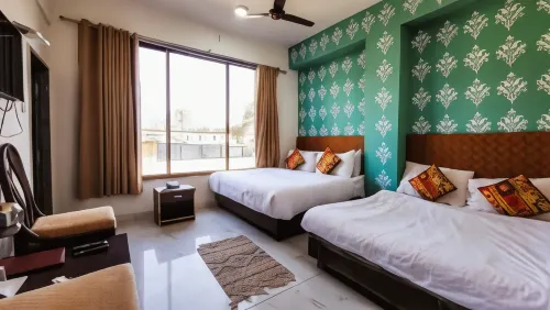 Rudraksha Inn - พร้อมWifi