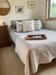 Impressive Mountain Views. Craftsman Home.  Less than 10 miles to bus depot - Boutique