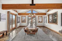 Best of Bear Hollow. Lavish 7-Bedroom for Winter and Summer Fun. - 4-Star
