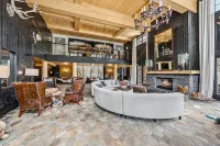 Penthouse at Blue Sky Resort — Gondola & Spa - Jacuzzi