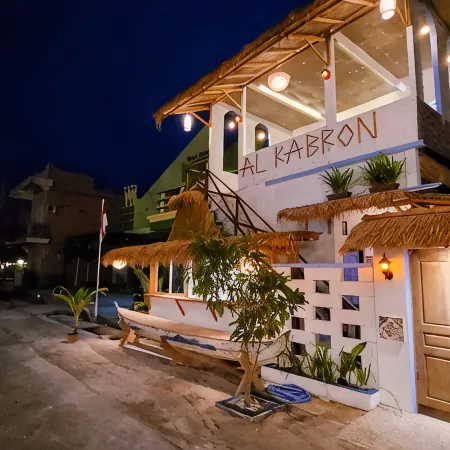Al Kabron Inn