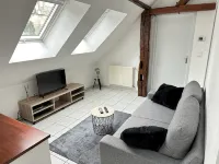 Cosy apartment, close to all amenities yet in a quiet location - Apartments