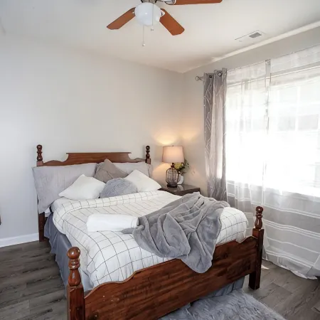 Vacation home just 11 minutes from Charlotte Motor Speedway
