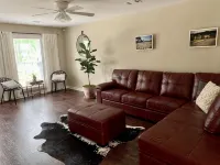 Quincy Ranch ~ Pet Friendly 3 bedroom 2 bath home -  Privatzimmer