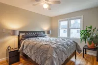 A spacious modern elegant 3 bedroom Ranch, Whole House located in South Nashua. - Boutique