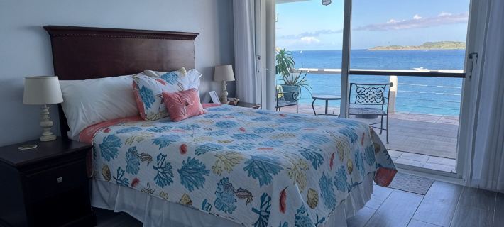 Waterfront,Private pool,Breathtaking Views,Great Location. Enjoy paradise! Hoteles en East End