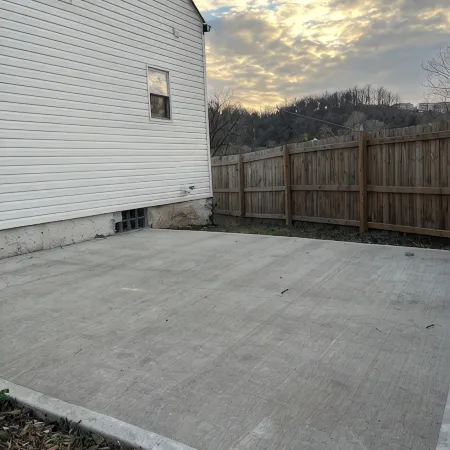 Love the Cov- Spacious 4-bedroom house in charming Covington with WiFi, AC