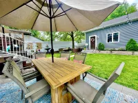Massive Game Room, Hot Tub, Firepit, Grill, Games