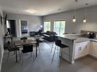 Townhomes at the Falls - 312 D Upper - Buffalo Ave2 Blocks from the Falls! - 4-stjärniga