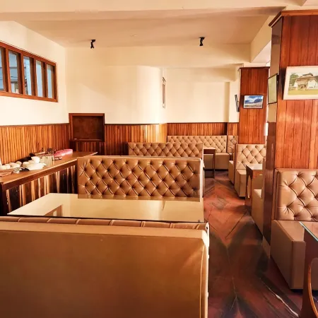 Hotel Tashi Gyal Tsen
