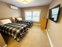 Slopeside Retreat at Cranmore, Ski-in/Ski-out