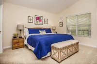 Riverside Haven. Easy Drive. Minutes to It All! - Chalets