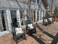 Lake House Cabin 3Br/2BA Sleeps 6 Water Front with Private Boat Dock for Fishing - 4-Star