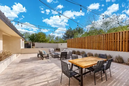 Epic 7Br Escape w/ Pickleball, Pool, Spa & Unmatched Mountain Views - Mountain view