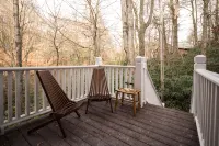 Sunflower Suite at The Wanderer - Boutique
