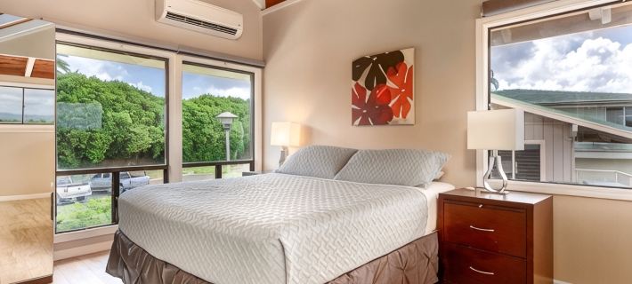 PRIVATE Ocean Front Cottage Over Looking  Beautiful Kalapaki Bay Hotels in Lihue