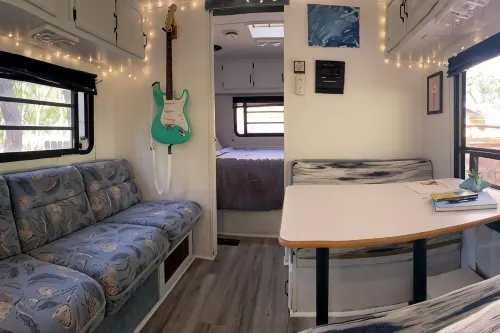 Magical Little Camper in the Bamboo Forest - Minutes to Downtown Asheville! WiFi - Bungalows