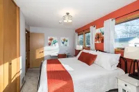 Family, Group Friendly, Large Yard, Only 6 Miles to Duluth, MN!  EV Charger - 3-Star
