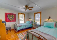 Cozy Mount Dora Cottage /Walk Downtown/ Pet Friendly / Fenced Yard - 3つ星