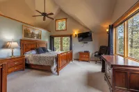 Log Hill Lodge-BEST VIEWS, Hot tub, Close to town+Wolf Creek, privately owned - 4 estrellas