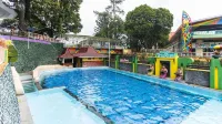 Kapal Garden Hotel - Pool