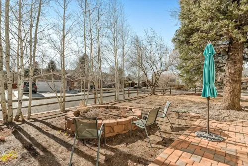 Quiet, Beautiful One Bedroom - Apartments