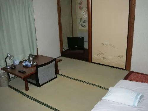 Yamane Ryokan - 2-Star