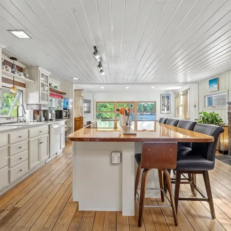 3-Story Lake Front Views! Dock, Hotspring Spa, Outdoor Dining, Watch Our Video!