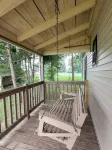 Creekside With Hot Tub, Gas Fireplace, Fishing, Minutes to Downtown and Omni Spa - Boutique