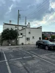 Stadium Stays #2 in downtown INDY.  5 minute walk to the Stadium.  Free parking. - Apartments