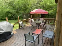 Rustic cabin just outside of Madison! - 3-stjärniga