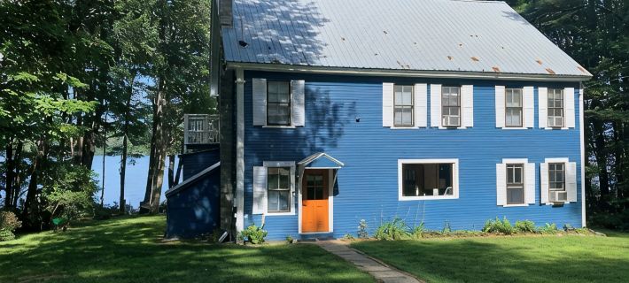 Highland Dream: All Season Beauty! 5Br/2BA, Lakefront, Stay and Play. 4 Season Hotels in Bridgton