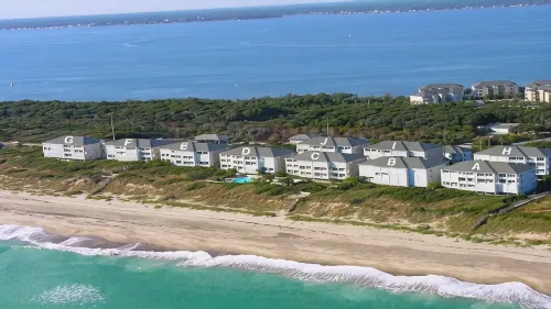 Beach Front Condo With Wonderful Ocean View - Wifi