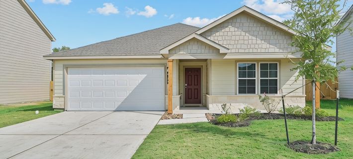 Cozy & convenient to TAMU, the Brazos County Expo, & Legends! Hotels in Bryan
