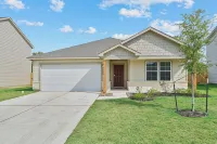 Cozy & convenient to TAMU, the Brazos County Expo, & Legends! - ห้องครัว