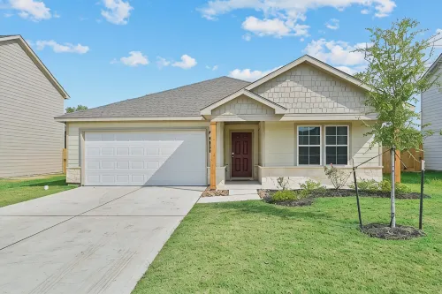 Cozy & convenient to TAMU, the Brazos County Expo, & Legends! - Kitchens