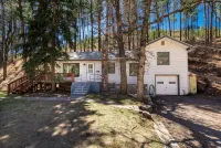 ⁑Forest Haven⁑Secluded & Scenic⁑Close to town⁑ - 3-Star