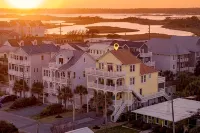 "Personal Resort": Private Pool, Hot Tub, Ocean Views, Elevator, Walk to Town - Uima-altaat